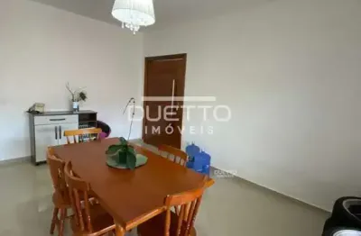 Casa térrea com 03 suítes, à venda no residencial mirage, mogi das cruzes, sp