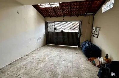 Casa com 04 dormitórios sendo 01 no piso térreo na vila nova cintra, mogi das cruzes, sp