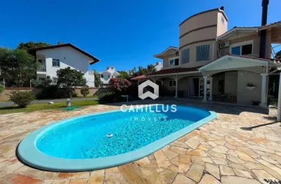 Casa a 200 metros do mar com 4 dormitórios à venda, 297 m² por r$ 3.900.000 - campeche - florianópolis/sc