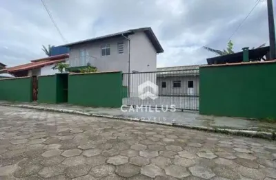 Terreno com 6 kitnets e 1 apartamento à venda, 440 m² por r$ 1.350.000 - campeche - florianópolis/sc