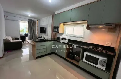 Apartamento semi mobiliado com 2 dormitórios à venda, 65 m² por r$ 725.000 - carianos - florianópolis/sc