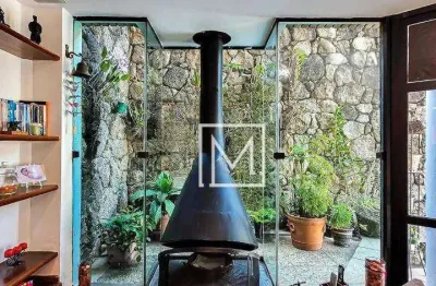 Village com 5 dormitórios à venda, 585 m² por R$ 5.300.000,00 - Jardim Saúde - São Paulo/SP