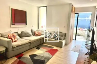 Sobrado com 3 dormitórios à venda, 135 m² por R$ 1.060.000,00 - Mirandópolis - São Paulo/SP
