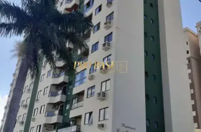 Apartamento com 2 quartos à venda na Rua Santo Antônio, 1, Barreiros, São José por R$ 565.000
