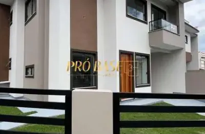 Casa com 3 quartos à venda na Rua Ipê Verde, 38, Potecas, São José por R$ 600.000