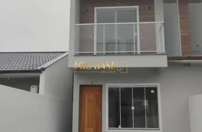 Casa com 2 quartos à venda na Rua Beltramini, 12, Bela Vista, Palhoça por R$ 499.000