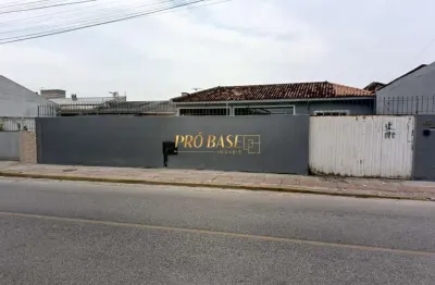 Casa com 2 quartos à venda na Avenida Francisco Roberto da Silva, 800, Praia João Rosa, Biguaçu por R$ 636.000