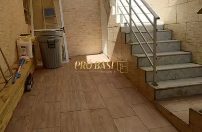 Casa com 3 quartos à venda na Avenida Lisboa, 102, Lisboa, São José por R$ 785.000