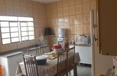 Casa com 3 quartos à venda na avenida princesa isabel, 1406, jardim amanda i, hortolândia por r$ 300.000