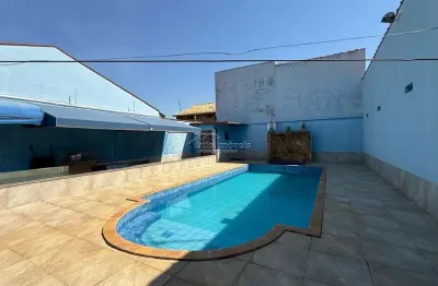 Casa com 1 quarto para alugar na Rua Vilma do Carmo Bertho do Rosário, 302, João Aranha, Paulínia por R$ 5.000