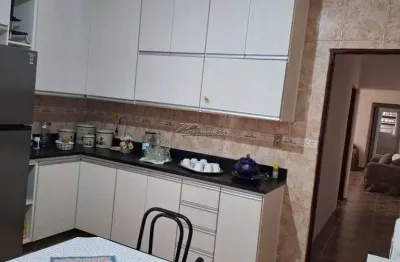 Casa com 3 quartos para alugar na Rua Stefano Dilo, 607, Loteamento Adventista Campineiro, Hortolândia por R$ 2.000