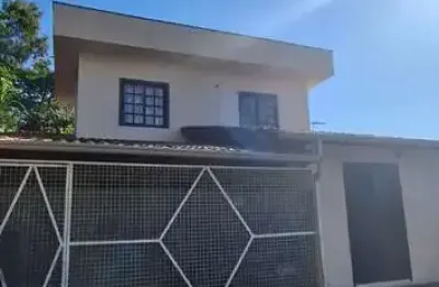 Casa com 3 quartos à venda na Rua Altamiro Guimarães, Oficinas, Tubarão