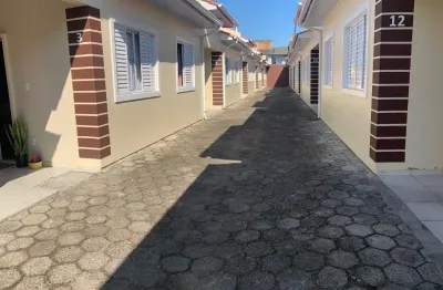 Casa em condomínio fechado com 2 quartos à venda na Rua Paulo Luís Gomes, 1, Oficinas, Tubarão