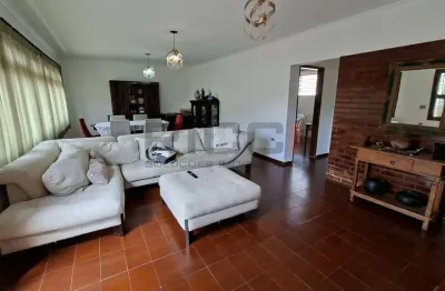 Casa com 3 quartos à venda na Vila Oliveira, Mogi das Cruzes 