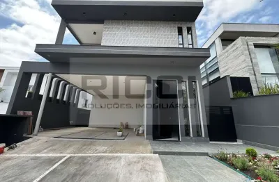 Sobrado à venda no bairro jardim são pedro - mogi das cruzes/sp