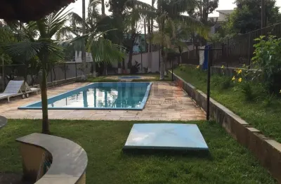 Terreno à venda na Rua Adolpho Lugoboni, Vila Andrade, Mogi das Cruzes