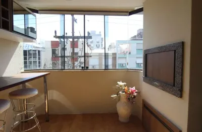 Apartamento com 3 quartos para alugar na Rua Santo Antônio, 760, Bom Fim, Porto Alegre