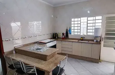 Casa com 3 quartos à venda no Jardim Bom Princípio, Indaiatuba , 140 m2 por R$ 650.000