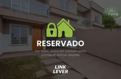 Sobrado com 3 dormitórios para alugar, 104 m² por R$ 3.988,00/mês - Boa Vista - Curitiba/PR