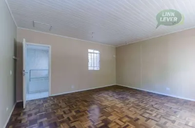 Sobrado para alugar, 213 m² por R$ 8.718,00/mês - Cristo Rei - Curitiba/PR