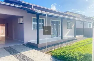 Casa com 3 quartos à venda na Vila Nova, Joinville 