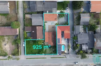 Terreno com duas casa em alvenaria em itapoá-sc com 925m² por r$1.280.000,00
