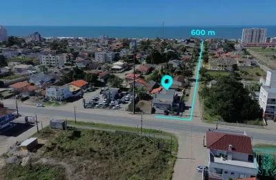 Sobrado com sala comercial em itapoá-sc com 312m² por r$1.360.000,00