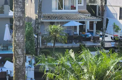 Casa em condomínio fechado com 4 quartos à venda na Rua Emanuel Rebelo dos Santos, 2449, Barra, Balneário Camboriú