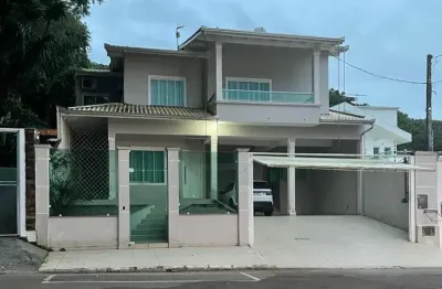 Casa com 3 quartos à venda na Rua Antônio Athanázio Corrêa, 200, Barra, Balneário Camboriú