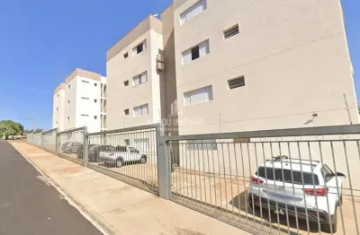 Apartamento com 1 quarto para alugar na Rua Professor Lourenço Vitta, 40, Nova Jaboticabal, Jaboticabal