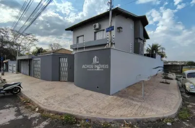 Casa com 4 quartos à venda na Rua Walter Italo Poli, Jardim Santa Rita, Jaboticabal