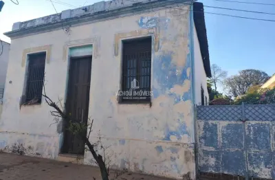 Casa com 2 quartos à venda na Avenida Duque de Caxias, Centro, Jaboticabal