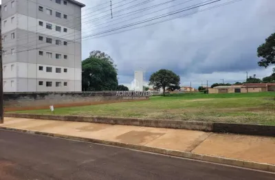 Terreno à venda na Travessa José Lacativa, Jardim Nova Aparecida, Jaboticabal