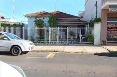 Casa com 4 quartos à venda no Centro, Jaboticabal 
