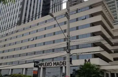 Escritório para locação em barueri no bairro alphaville