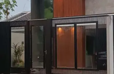 Casa com 2 quartos à venda na Rua Edézio de Almeida Lima, Jardim Monte Rei, Maringá