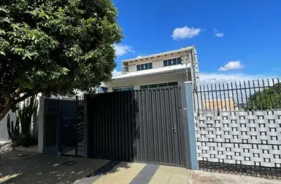 Casa com 2 quartos à venda na Rua Vítor do Amaral, Jardim Alvorada, Maringá