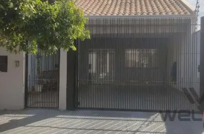 Casa à venda na Rua Elionildo Dena, Jardim Colina Verde, Maringá