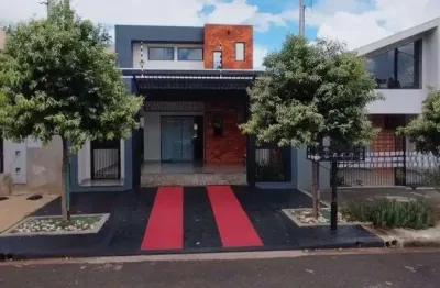 Casa com 2 quartos à venda na Rua Peru, Jardim Alvorada, Maringá