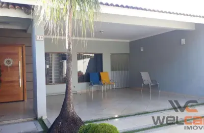 Casa com 3 quartos à venda na Centro, Centro, Mandaguari