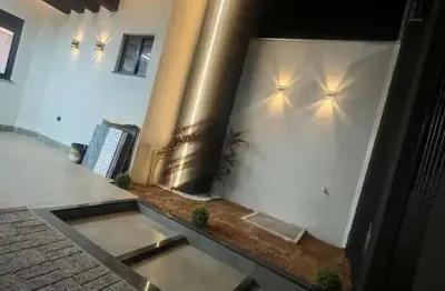 Casa à venda na Rua Pioneiro Diogo Martins Esteves, Jardim Verônica, Maringá