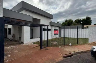 Casa com 3 quartos à venda na Viela Joaquim Teixeira Coelho, Parque Residencial Quebec, Maringá