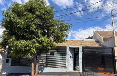 Casa com 3 quartos à venda na Rua Pioneiro Aníbal Borin, Jardim Paris, Maringá