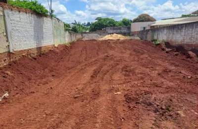 Terreno à venda na Rua Pio XII, 4133, Cancelli, Cascavel