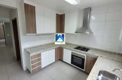 Valor do imóvel r$ 730.000,00.  área total de 170,00 m².  com 3 dormitórios, sendo 1 suíte, possui 3 banheiros, 4 vagas de garagem, 1 sala.