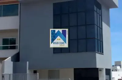 Prédio comercial em excelente localização centro de mogi das cruzes / 6 banheiros / 3 vagas garagens. 