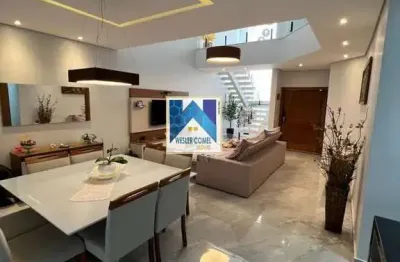 Área construída com 225,00 m², área do terreno com 500,00 m².  valor do imóvel r$ 1.750.000,00, iptu r$ 700,00