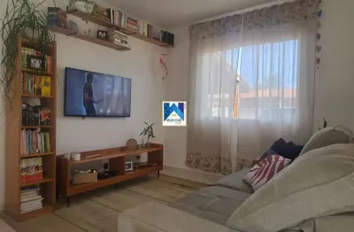 Este imóvel oferece uma excelente distribuição interna, com 3 dormitórios, sendo 1 suíte, proporcionando privacidade e conforto para toda a família. a cozinha planejada garante fun