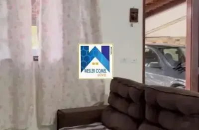 Apresentamos uma excelente oportunidade para você que busca conforto, praticidade e uma localização tranquila. esta casa conta com dois quartos, sendo uma suíte espaçosa, ideal par