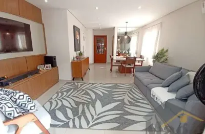 Apartamento reformado com 03 suítes à venda na praia das astúrias - próximo as colônias de férias - ref.: 6161